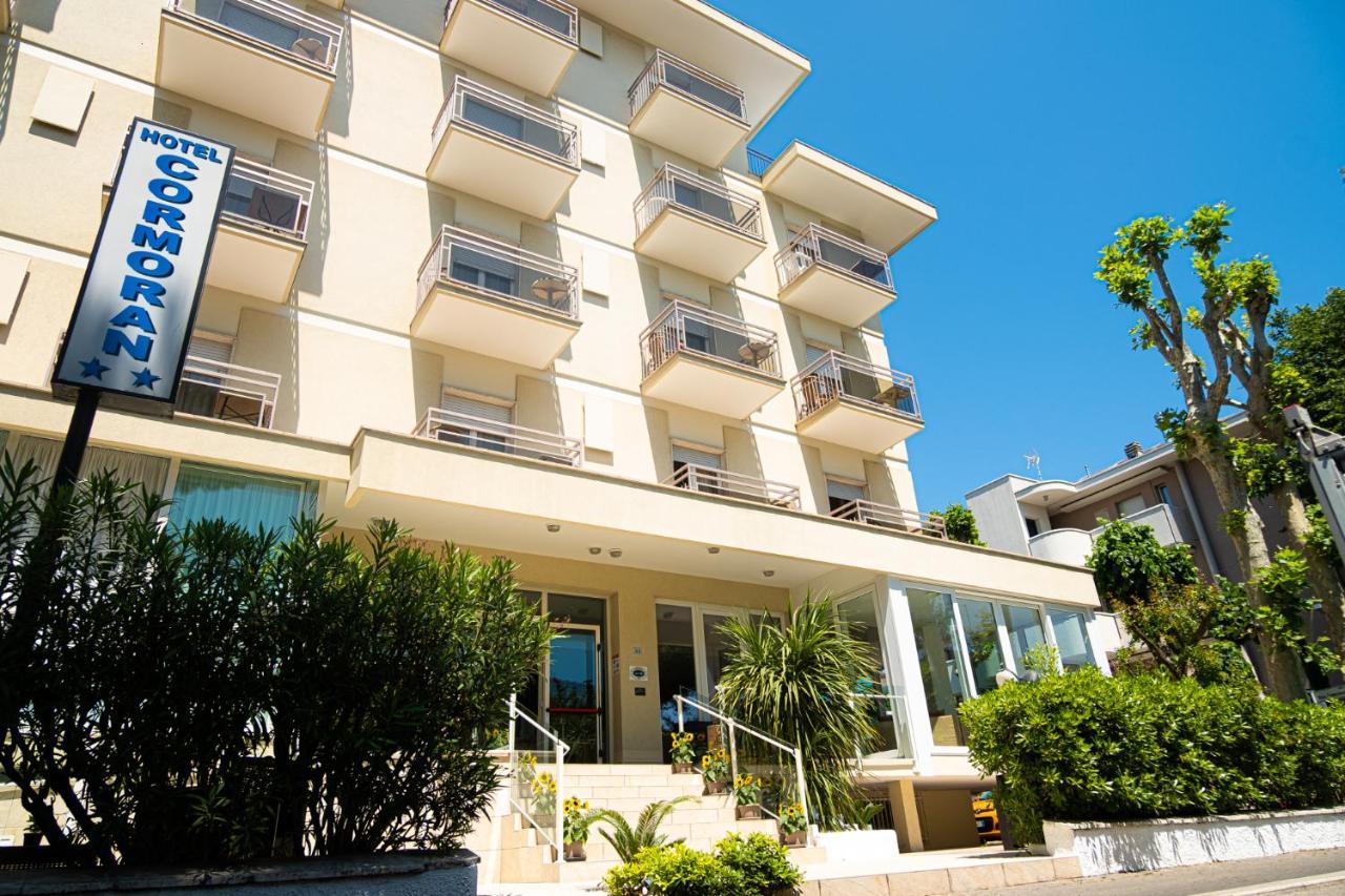 Hotel Cormoran Riccione Buitenkant foto